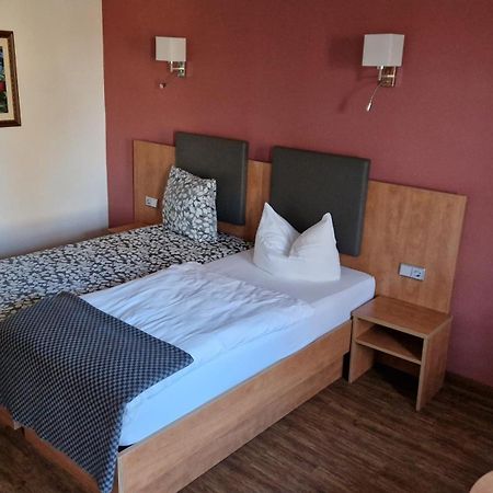 Hotel Garni Demmel & Cie Rohrsheim 외부 사진