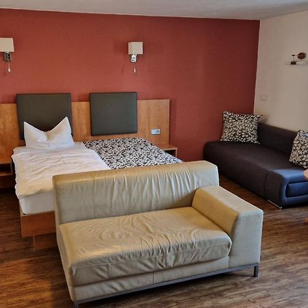Hotel Garni Demmel & Cie Rohrsheim 외부 사진